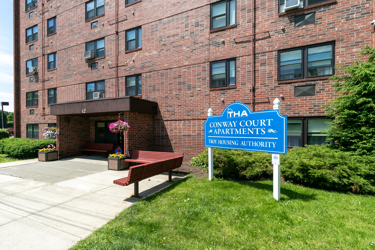 Conway Court Apartments